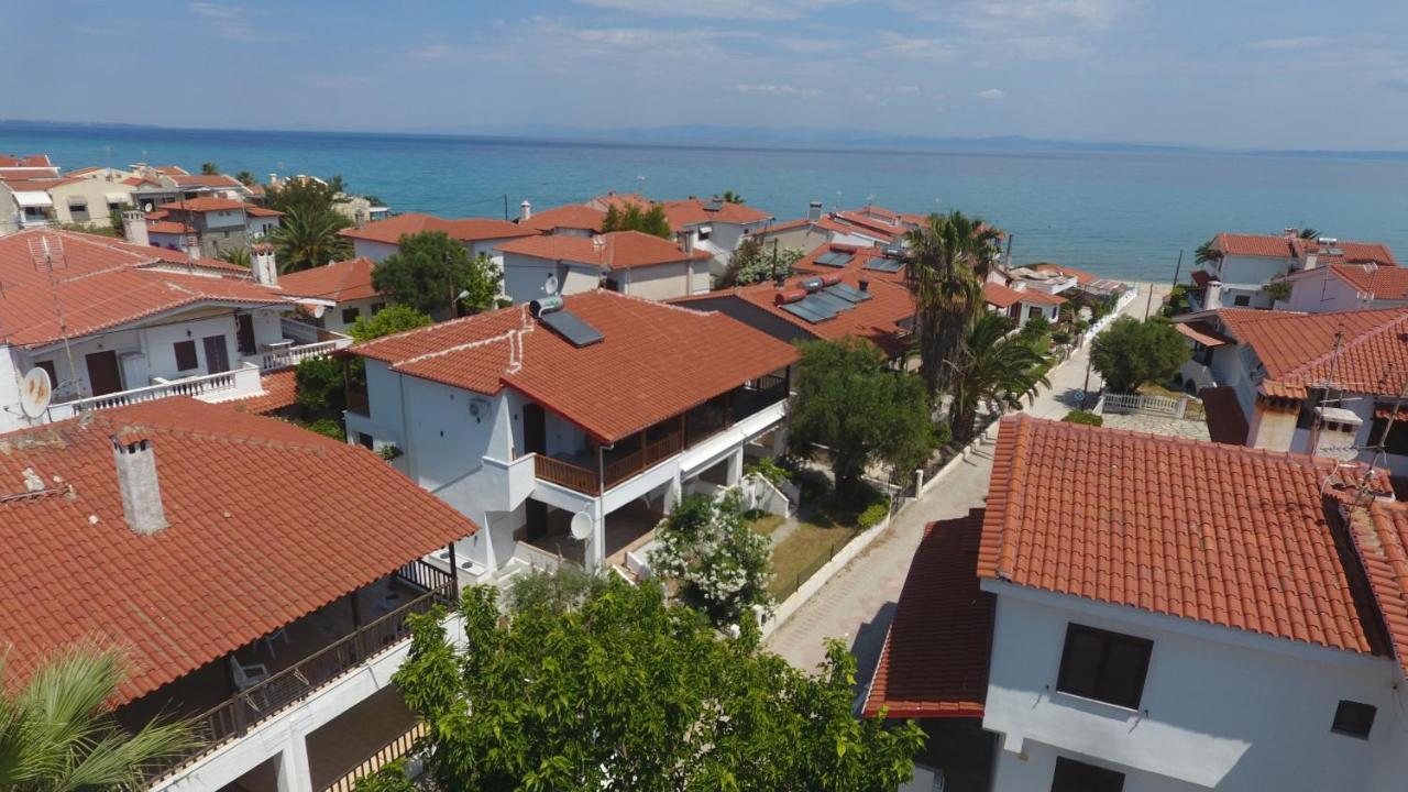 Blue Wave Pefkochori